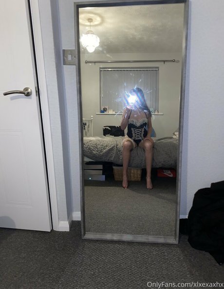 Leahshorty photo 320
