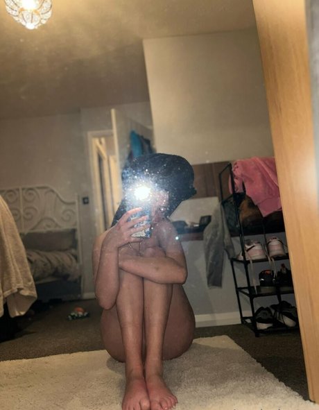Leahshorty photo 325
