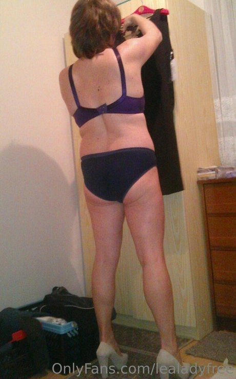 Lealadyfree photo 22