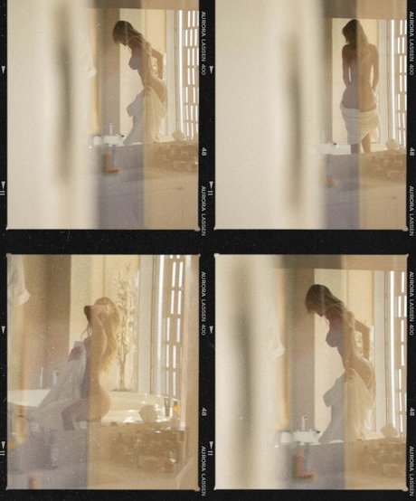 Leanna Bartlett photo 94