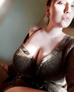 Lena Leyman photo 21