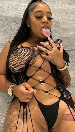 Lickmykakez photo 36