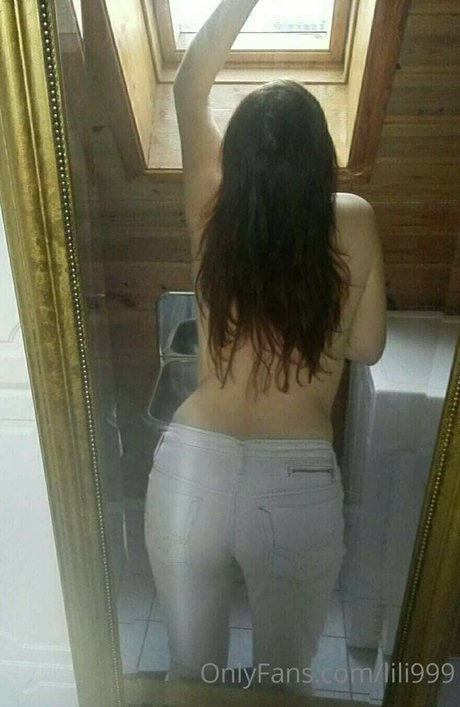 Lili999 photo 55