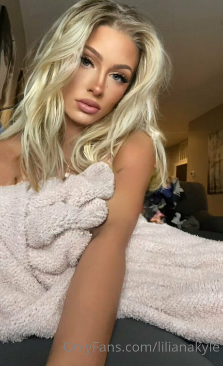 Lilianakyle photo 3