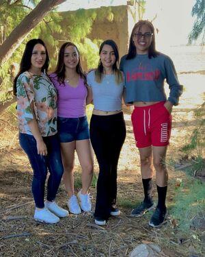 Lilith Moreno photo 25