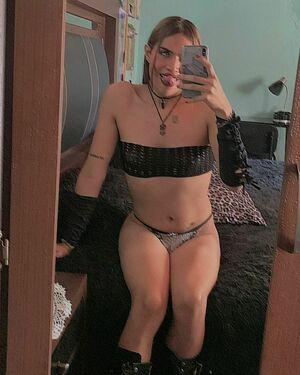 Lilith Moreno photo 40