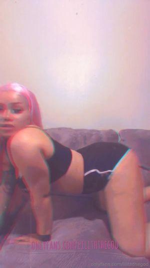 Lilith photo 17