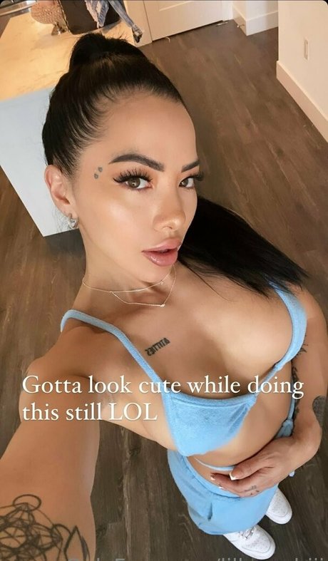 Lilkymchiii photo 6
