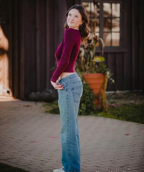 Lillie Goldman photo 50
