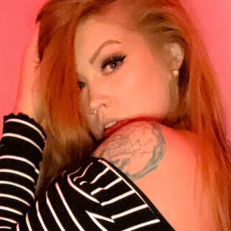 Lilredhydra photo 14