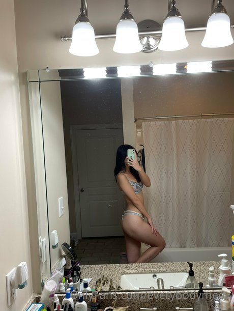 Lilsquirtz photo 24