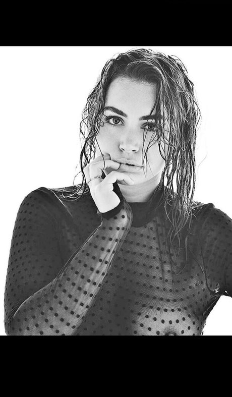 Lilu Miller photo 17