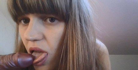 Lilyapricot photo 23