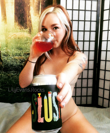 Lilyevansfree photo 19