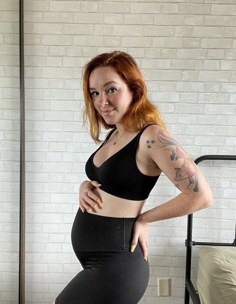 Lilyevansfree photo 25