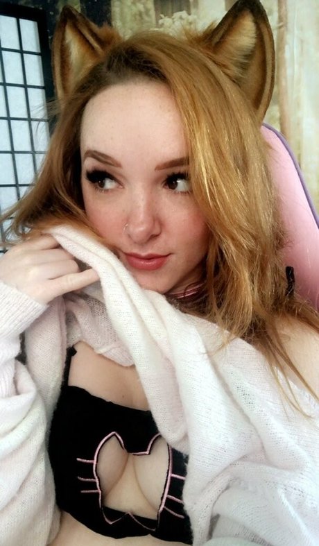 Lilyevansfree photo 32