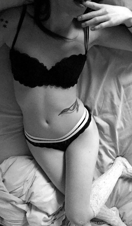Lilyevansfree photo 81