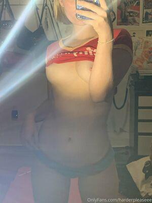 lilyisthatyou photo 3