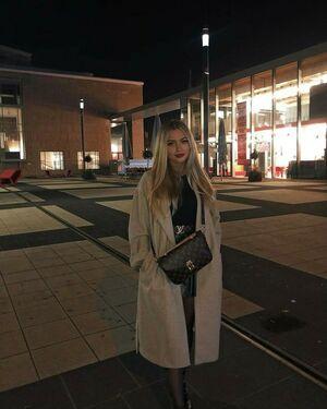 Linabmn photo 41