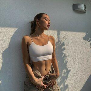 Linabmn photo 256