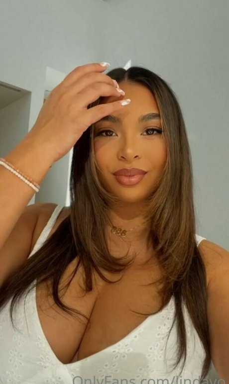 Linda Vo photo 86
