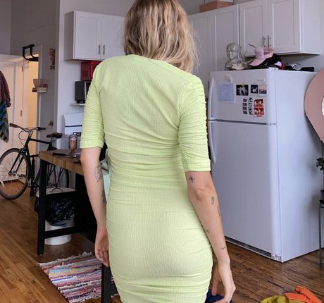 Lindsay Vrckovnik Linmick photo 50