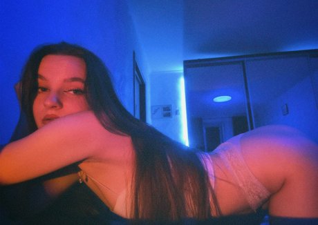 Littlehottyvi photo 32