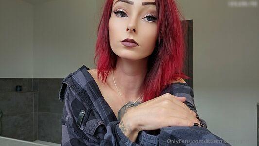 LittleMissNaughty photo 91