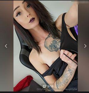 LittleMissNaughty photo 139