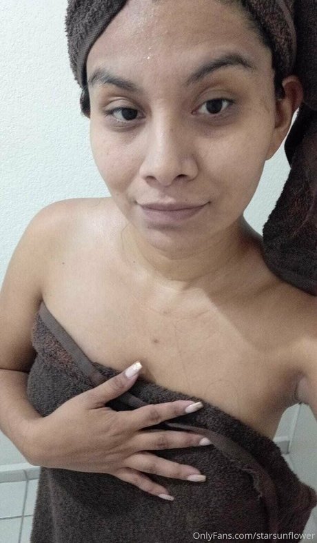 Lizbeth Martinez photo 38