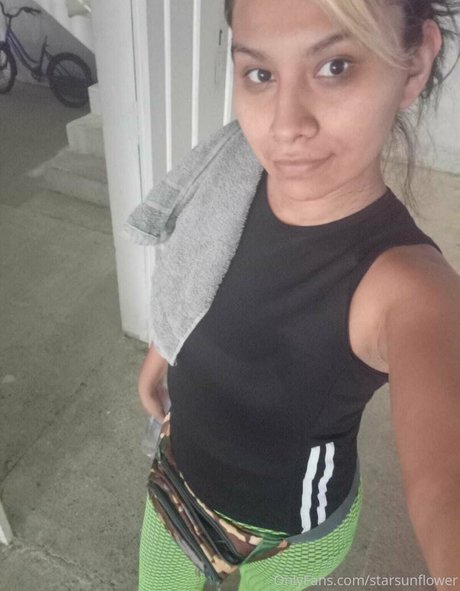 Lizbeth Martinez photo 55