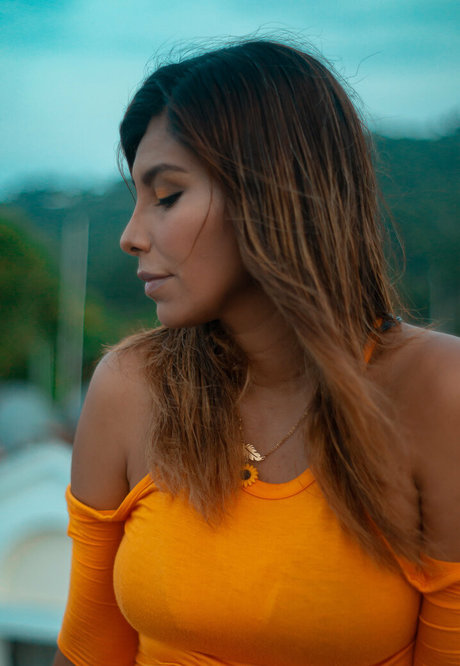 Lizbeth Martinez photo 96