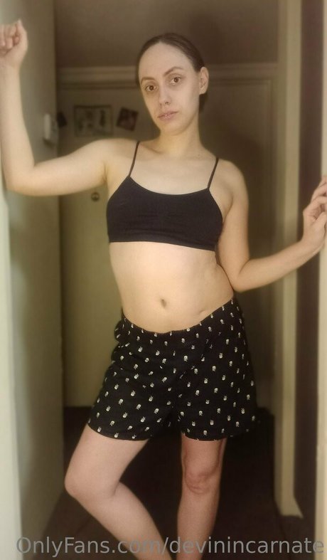 Lizzie Foxie photo 21