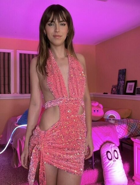 Louise Barbie photo 10