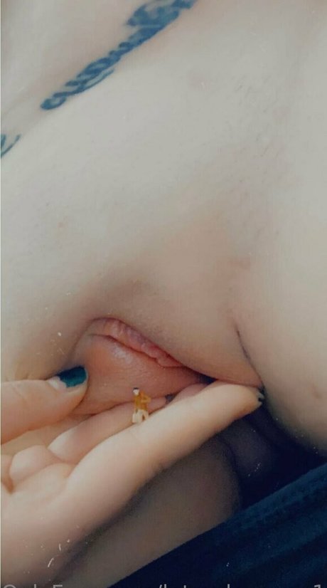 Lovegiantess photo 262