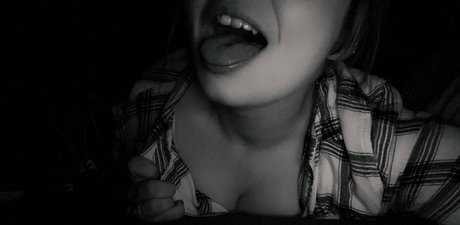 Lovegiantess photo 275