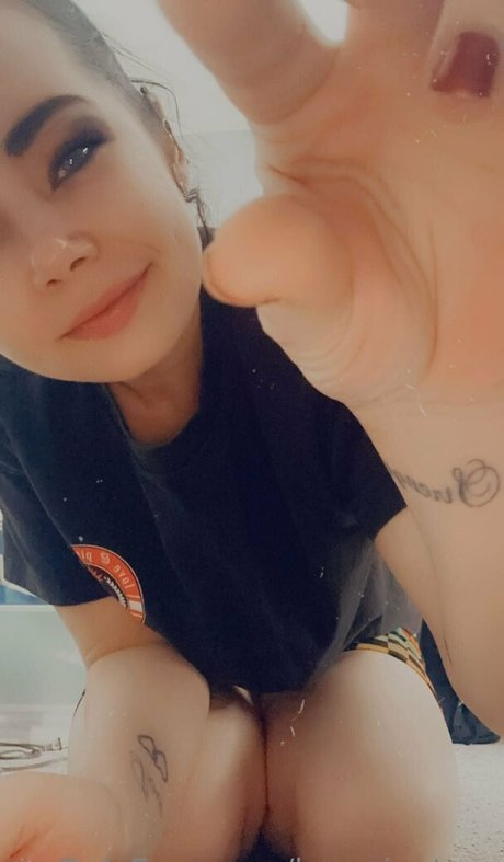 Lovegiantess photo 412