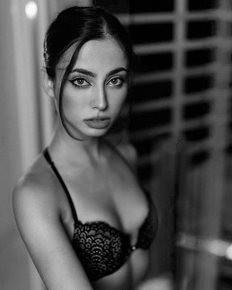 Lucrelisa photo 71