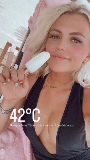 Lucy Fallon photo 12