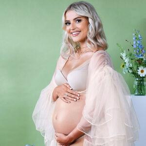 Lucy Fallon photo 32