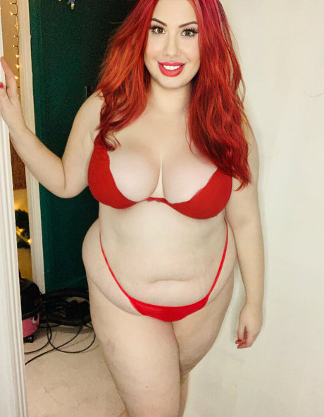 Lucy Jones photo 121
