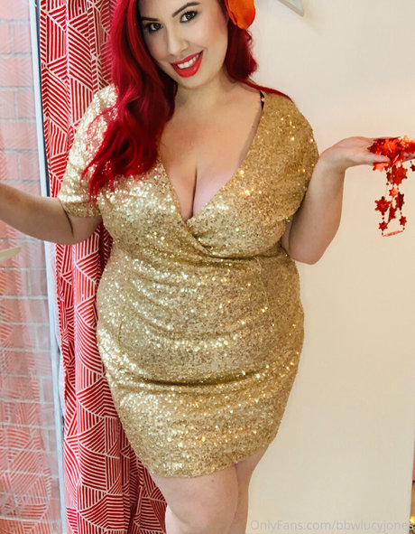 Lucy Jones photo 158
