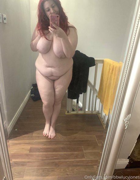Lucy Jones photo 256