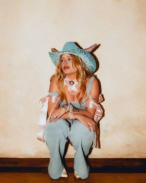 Luisa Sonza photo 450