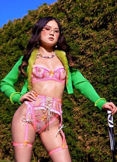 Lulu Chu photo 70