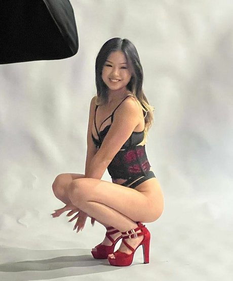 Lulu Chu photo 235