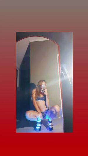 Luly Lavallos photo 99