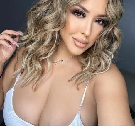 Lupe Ramos photo 112