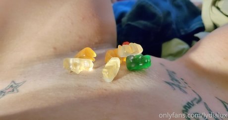Lydialuxyfree photo 40