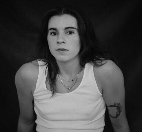 Lynn Gvnn photo 4